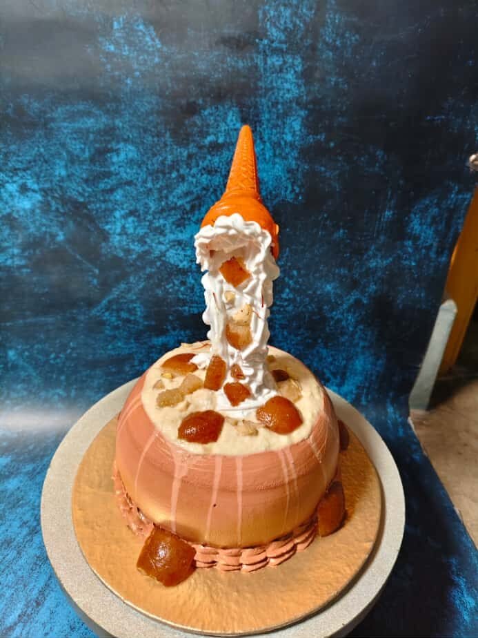 antigravity cake